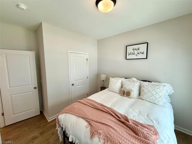 2654 Wood Valley Road, Winston-salem, NC 27106