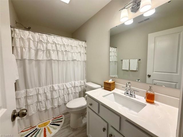 2654 Wood Valley Road, Winston-salem, NC 27106