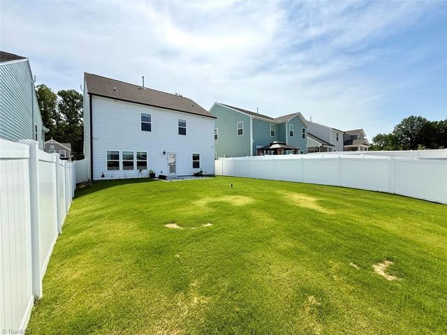 2654 Wood Valley Road, Winston-salem, NC 27106