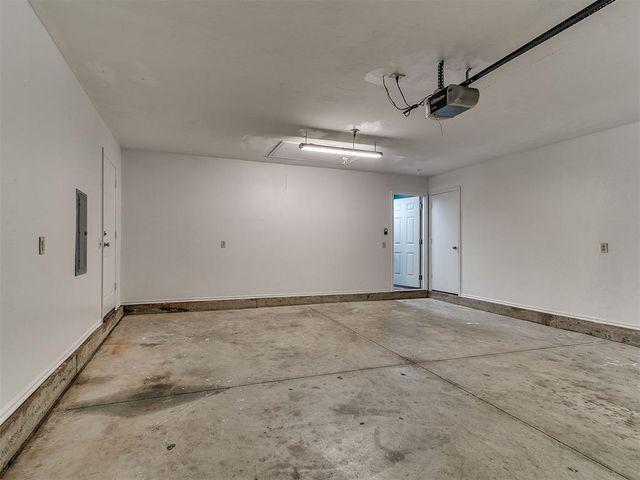 4108 Thorn Burn Place, Oklahoma City, OK 73179