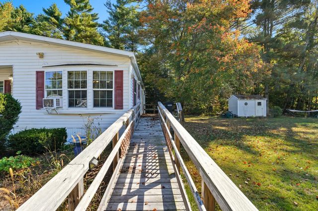 36 Estate Drive, Barrington, NH 03825