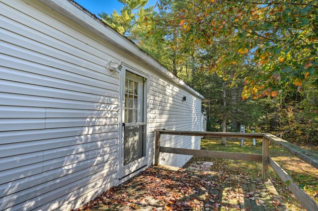 36 Estate Drive, Barrington, NH 03825
