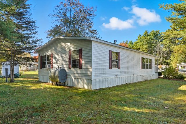 36 Estate Drive, Barrington, NH 03825