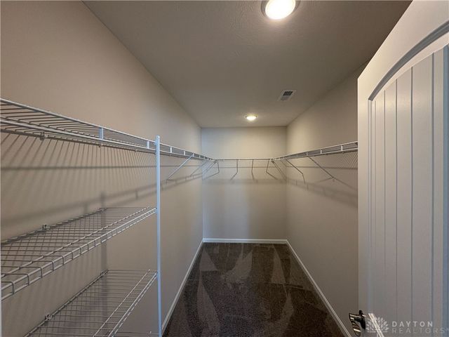 490 Red Maple Lane, Wilmington, OH 45177