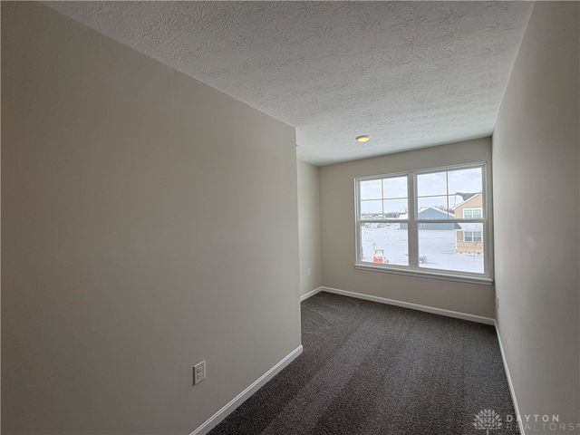 490 Red Maple Lane, Wilmington, OH 45177