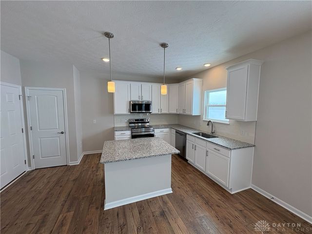 490 Red Maple Lane, Wilmington, OH 45177