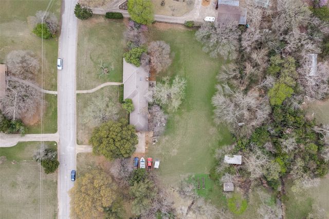 1007 Green Hills Road, Duncanville, TX 75137