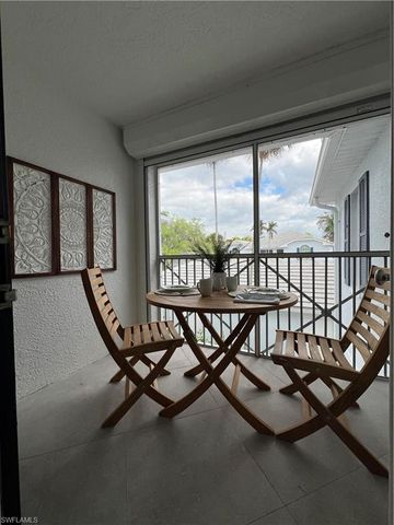 7087 Barrington CIR 201, Naples, FL 34108