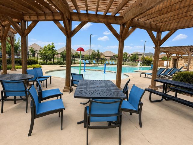 625 Summit Pass Lane, Princeton, TX 75407
