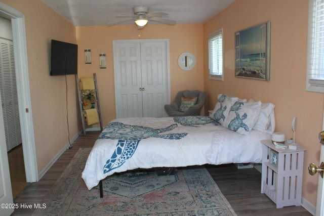 504 Greenville Avenue, Carolina Beach, NC 28428