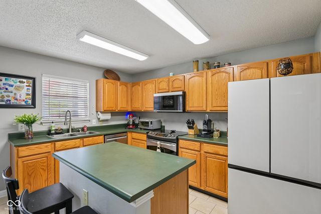 8635 Orchard Grove Lane, Camby, IN 46113