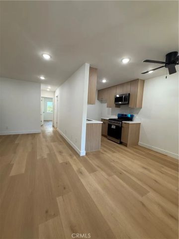 14805 Chase Street 224, Panorama City, CA 91402