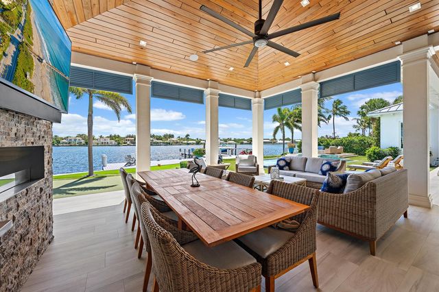 11730 Lake Shore Place, North Palm Beach, FL 33408