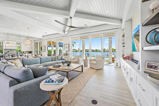 11730 Lake Shore Place, North Palm Beach, FL 33408