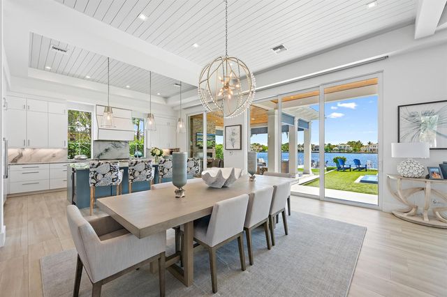 11730 Lake Shore Place, North Palm Beach, FL 33408