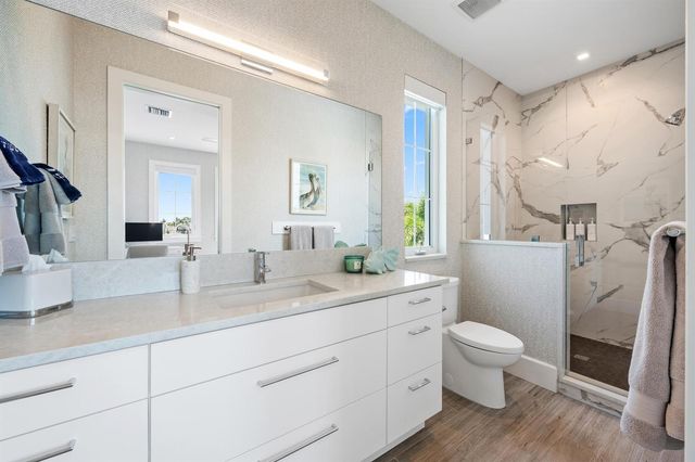 11730 Lake Shore Place, North Palm Beach, FL 33408