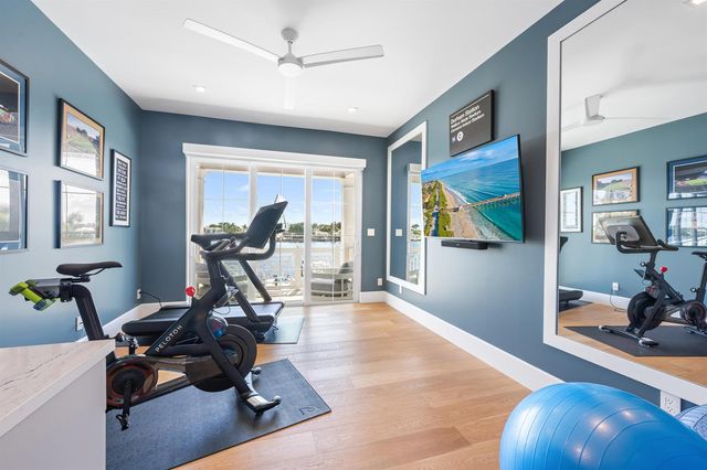 11730 Lake Shore Place, North Palm Beach, FL 33408