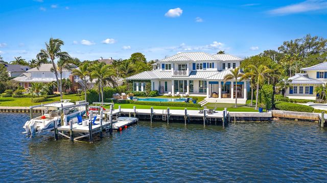 11730 Lake Shore Place, North Palm Beach, FL 33408