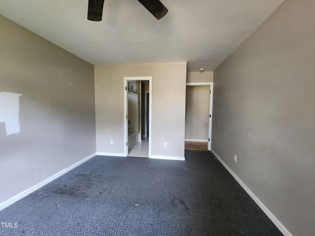 209 Trestlewood Lane, Clayton, NC 27520