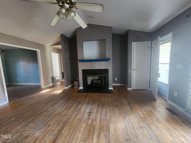 209 Trestlewood Lane, Clayton, NC 27520