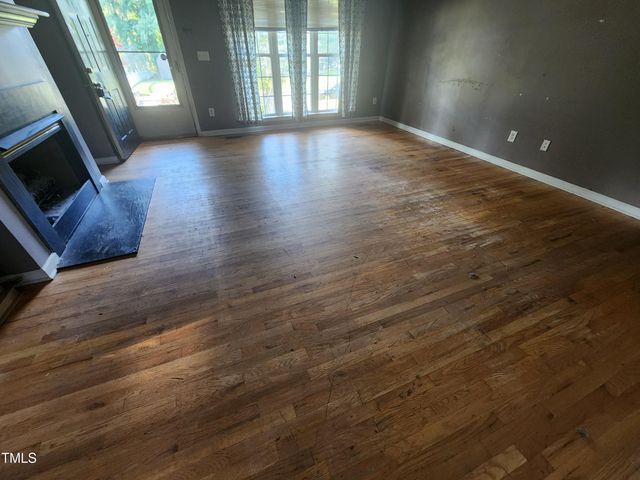 209 Trestlewood Lane, Clayton, NC 27520