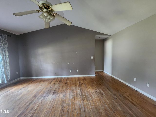 209 Trestlewood Lane, Clayton, NC 27520