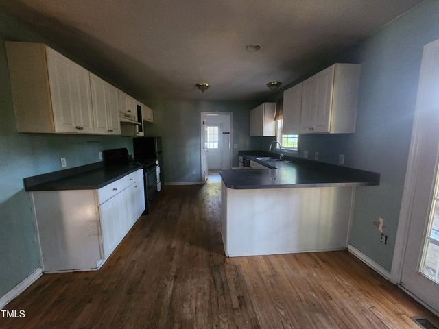 209 Trestlewood Lane, Clayton, NC 27520