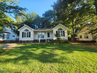 209 Trestlewood Lane, Clayton, NC 27520