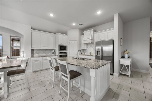 3904 Holly Springs Lane, Kaufman, TX 75142