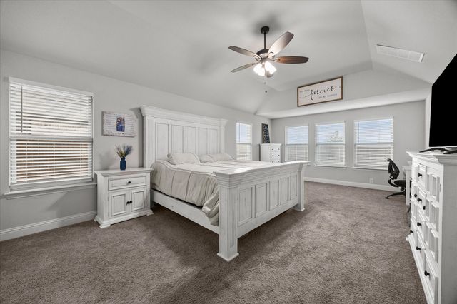 3904 Holly Springs Lane, Kaufman, TX 75142