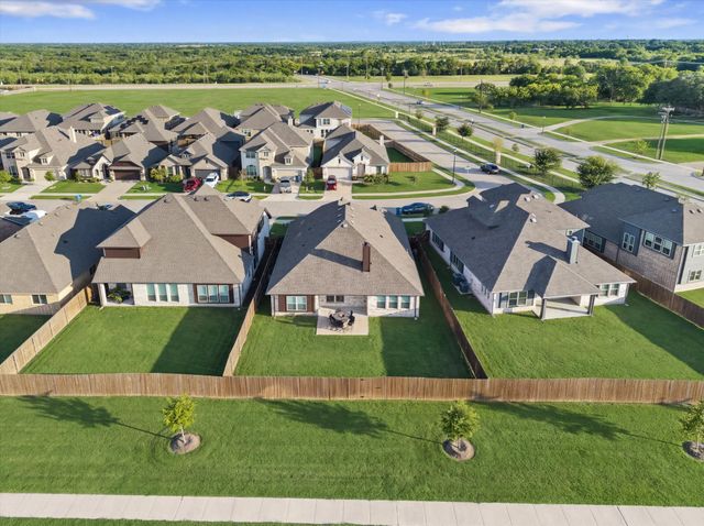 3904 Holly Springs Lane, Kaufman, TX 75142