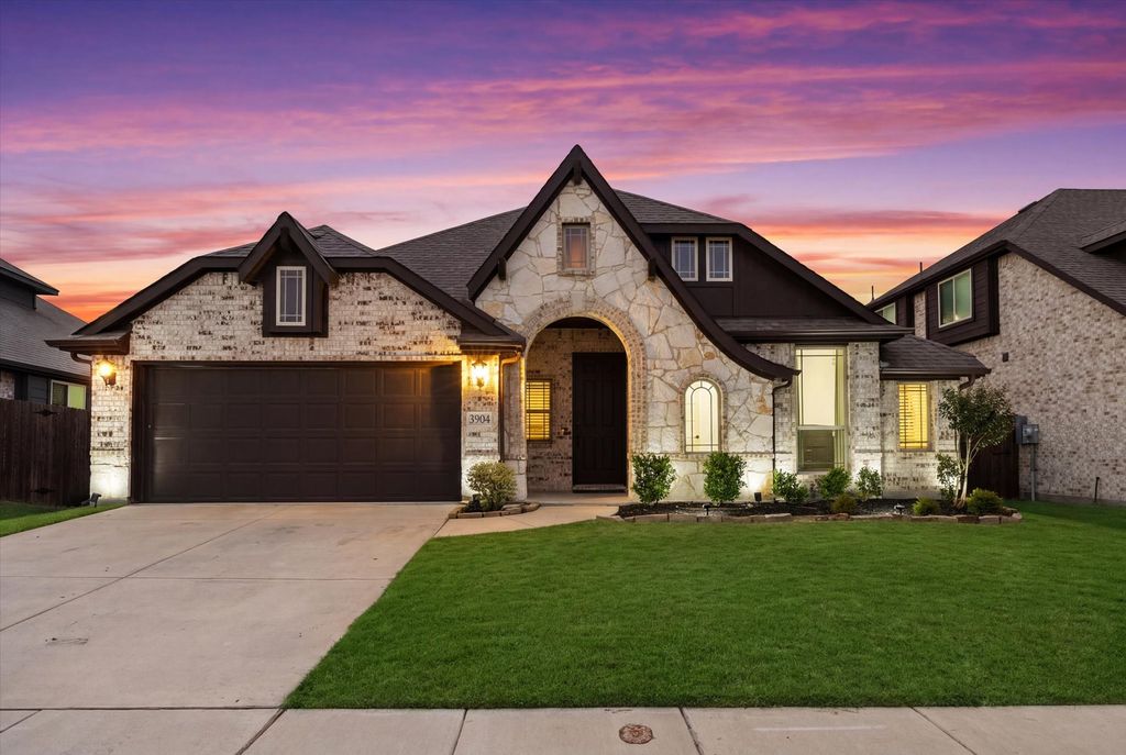 3904 Holly Springs Lane, Kaufman, TX 75142