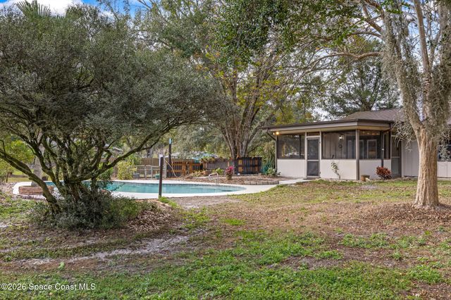 2555 State Street, Melbourne, FL 32904