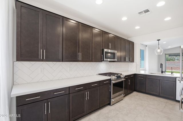 13500 N 174TH Lane, Surprise, AZ 85388