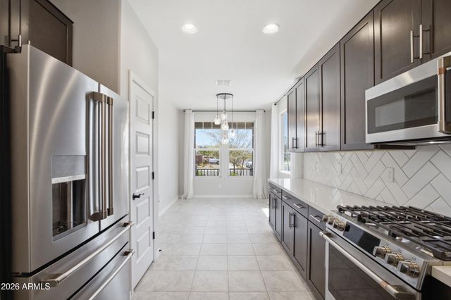 13500 N 174TH Lane, Surprise, AZ 85388