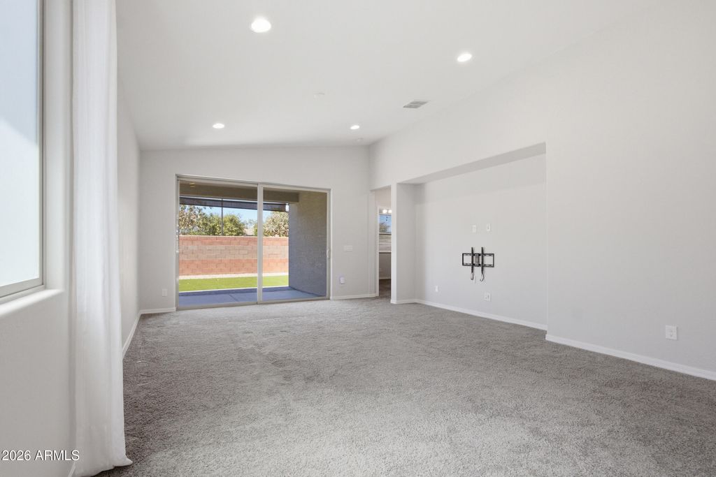 13500 N 174TH Lane, Surprise, AZ 85388 — photo 5