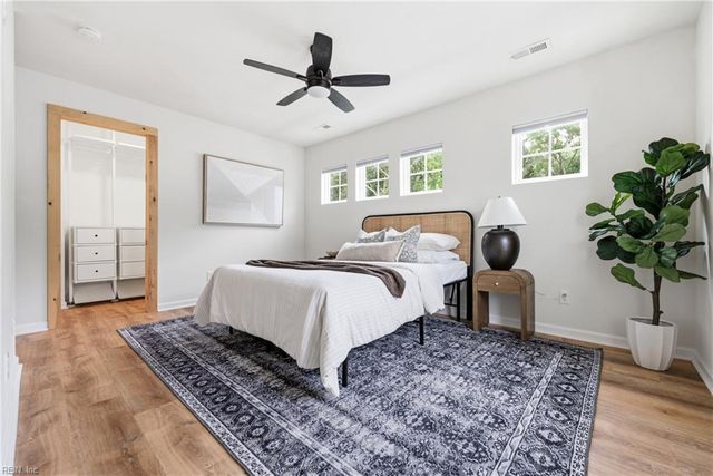 137 Mizzen Quarter LOOP, Yorktown, VA 23693