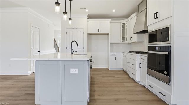 2114 Wentworth XING, Smithfield, VA 23430