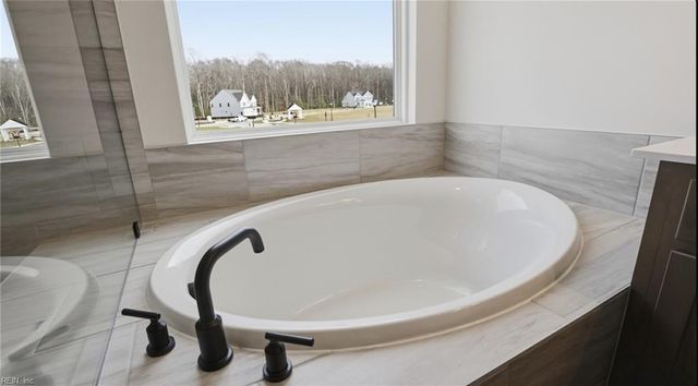 2114 Wentworth XING, Smithfield, VA 23430