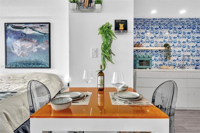 1100 West Avenue 1019, Miami Beach, FL 33139
