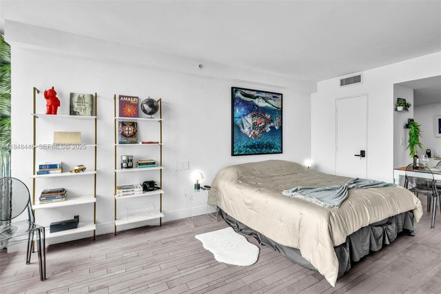 1100 West Avenue 1019, Miami Beach, FL 33139