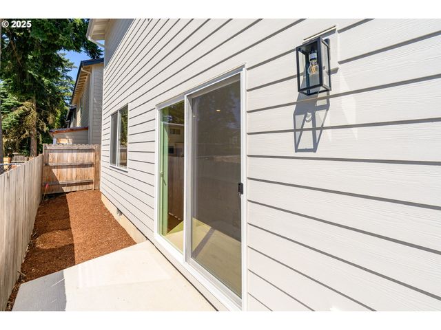 3208 E PROVINCE Ct, Newberg, OR 97132