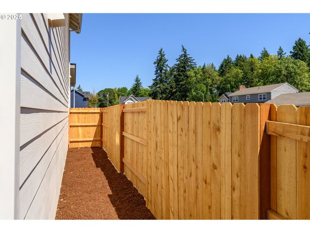 3208 E PROVINCE Ct, Newberg, OR 97132