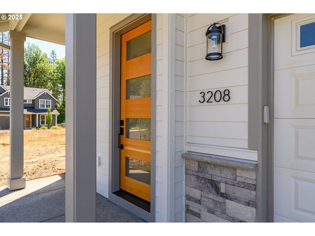 3208 E PROVINCE Ct, Newberg, OR 97132