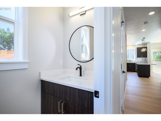 3208 E PROVINCE Ct, Newberg, OR 97132