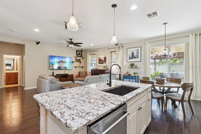 1128 WHITE WATER BAY DRIVE, Groveland, FL 34736