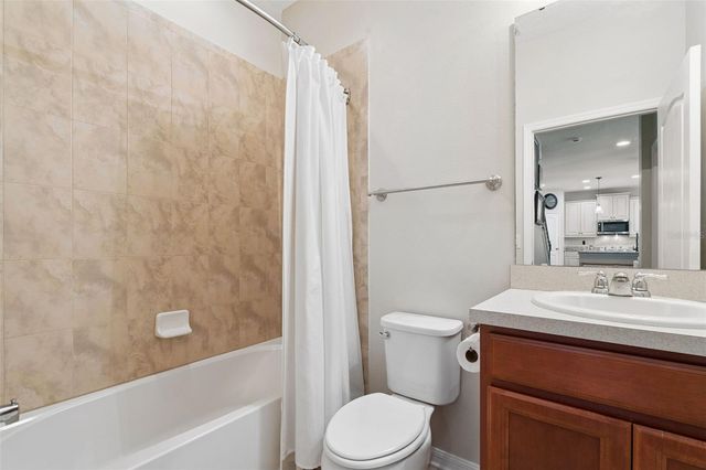 1128 WHITE WATER BAY DRIVE, Groveland, FL 34736