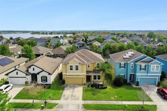 1128 WHITE WATER BAY DRIVE, Groveland, FL 34736