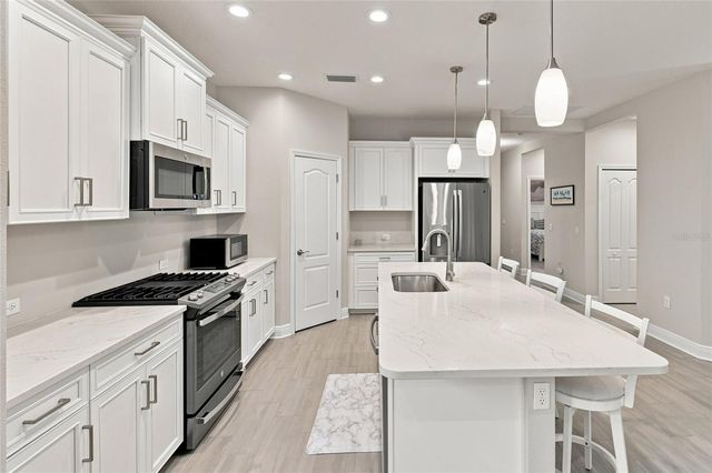 12736 SEASONG TERRACE, Lakewood Ranch, FL 34211