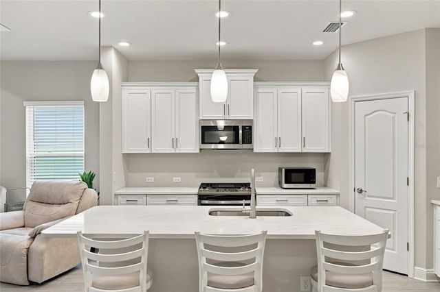 12736 SEASONG TERRACE, Lakewood Ranch, FL 34211